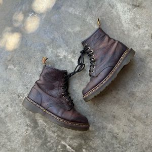 Vintage 80s Dr. Marten’s Leather Boots BROWN